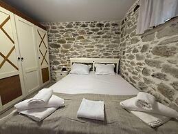 White Stone Apartments - Ground Floor