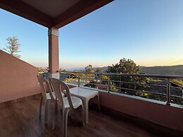 Hotel Mahabaleswer Mount View