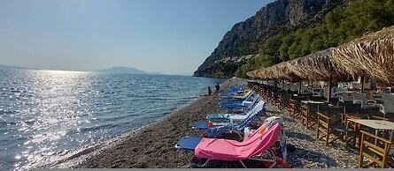 Epidavros Villas - Gardenia Garden Retreat w Pool