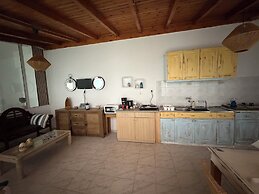 Angelika Rooms