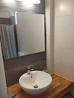Angelika Rooms