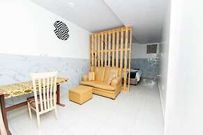Inzozi Africa House B&B