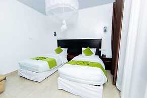 Inzozi Africa House B&B