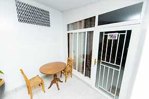Inzozi Africa House B&B