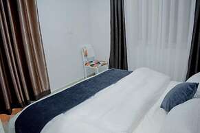 Inzozi Africa House B&B