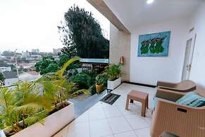 Inzozi Africa House B&B