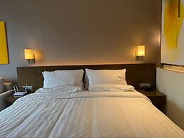 Cozy Retreat King Suite