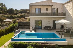 Petradi Villa Skala II