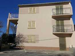 Americana Karlobag Apartments