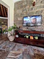 Kiserian Cottage With Gazebo Garden Grill - 2343