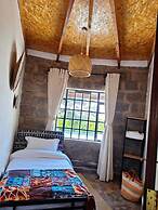 Kiserian Cottage With Gazebo Garden Grill - 2343