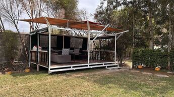 Kiserian Cottage With Gazebo Garden Grill - 2343