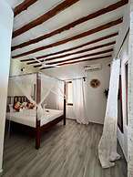 Sunset Mkuu Boutique Hotel