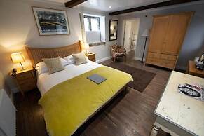 Wheelwrights Arms