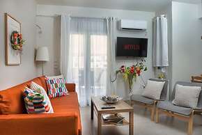 Central Spacious Athenian Penthouse Getaway