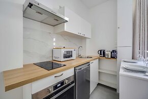 Modern Apartment 1br/4p - Levallois