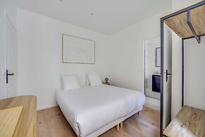 Modern Apartment 1br/4p - Levallois