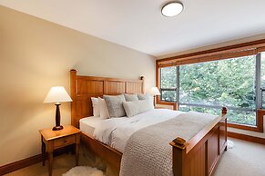 Harmony Chalet at Montebello