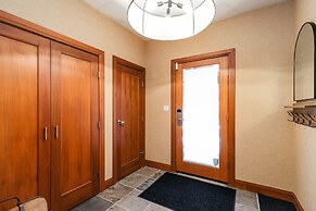 Harmony Chalet at Montebello