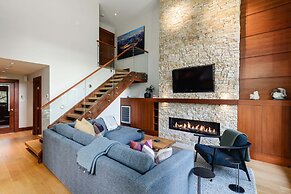 Northlight Retreat at Alpine Greens