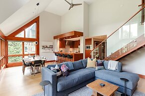 Northlight Retreat at Alpine Greens