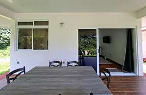 Bungalow Hoarai Uturoa