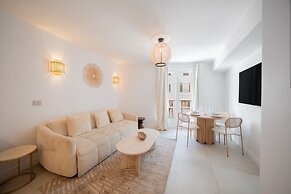 Apartment Place des Lices -2bdr/6p- Saint Tropez