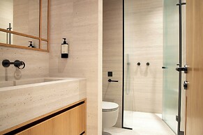 Luxury A/C Apt - 10p/4bdr - Arc de Triomphe