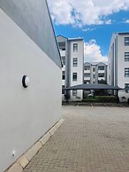Happiness Retreat Stays-midrand