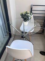 Happiness Retreat Stays-midrand