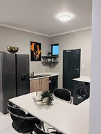 Happiness Retreat Stays-midrand