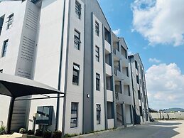 Happiness Retreat Stays-midrand