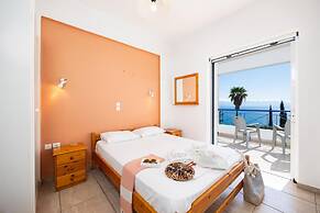 Villa Cleo With 3 Bedrooms and 2 Bathrooms