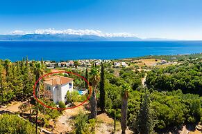 Villa Cleo With 3 Bedrooms and 2 Bathrooms