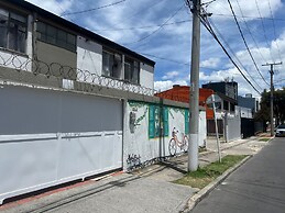 Estadia Junto a Clinica Santa Fe