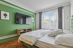 Superb Haussmann-style apt - 2bdr/6p - Trocadero