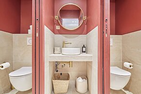 Luxurious AC Apartment Louvre Museum Saint Honore
