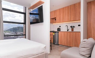 Metropolitan Living - 412b