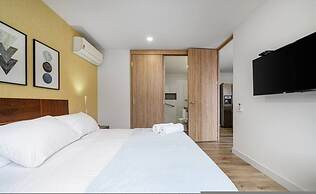 Go Living Suites - 703