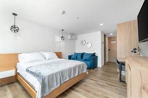 Go Living Suites - 1205