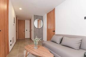 Metropolitan Living - 914