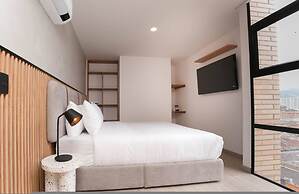 Metropolitan Living - 914