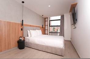 Metropolitan Living - 914