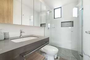 Go Living Suites - 607