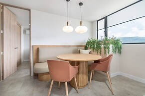 Go Living Suites - 607