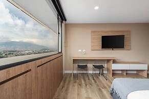 Go Living Suites - 1402