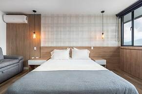 Go Living Suites - 1402
