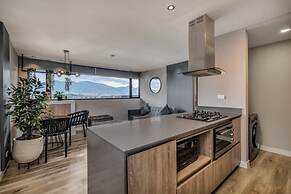Go Living Suites - 801