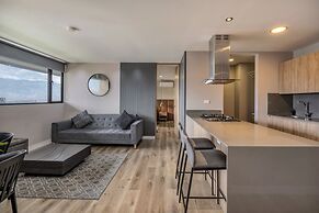 Go Living Suites - 801
