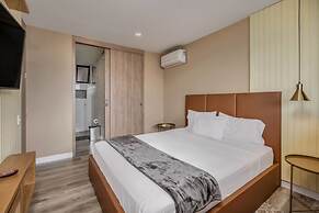 Go Living Suites - 801